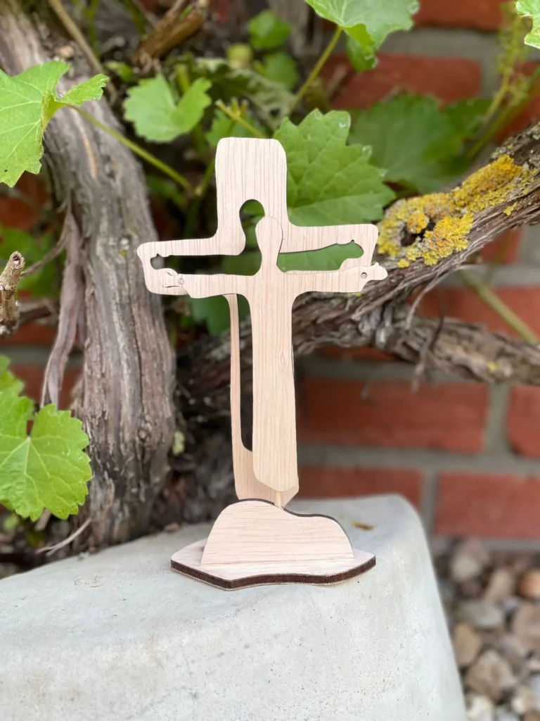 Deko aus Holz Jesus Kreuz