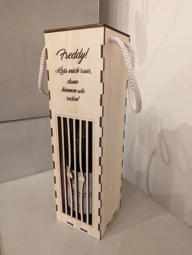 Weinflaschengefängnis Weinflasche Geschenkbox